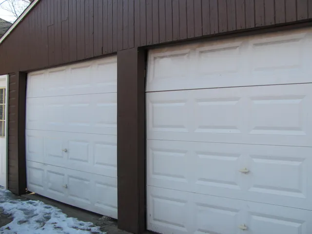 $169,000 | 2308 Auburn Street, Rockford, IL 61103