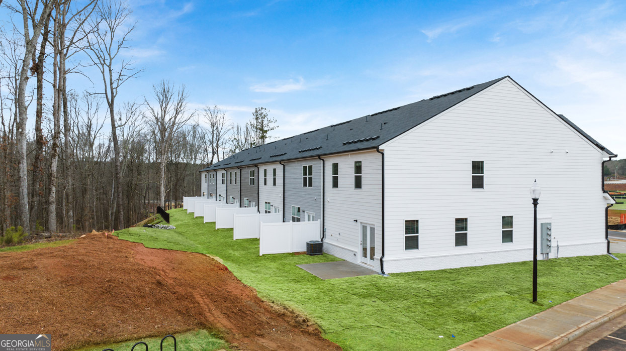 428 Reflection Drive Stockbridge, GA 30281 - Photo 3 of 58