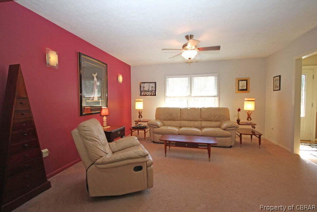 8076 Crab Thicket Road Gloucester, VA 23061 - Photo 3 of 20