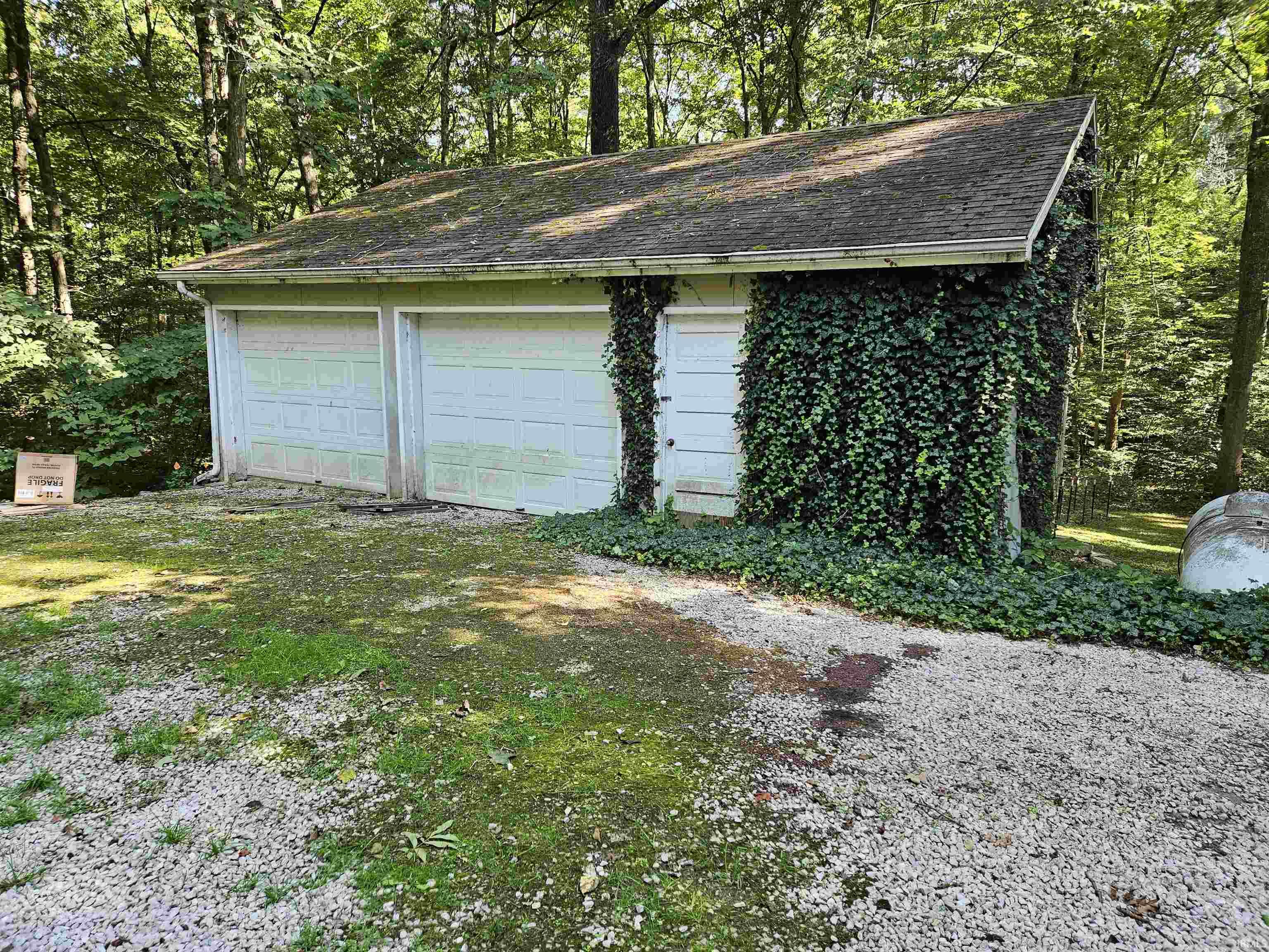 4697 Little Flock Road Spencer, IN 47460 - Photo 13 of 34