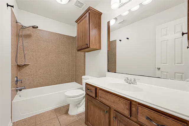 $3,600 | 74 East Arbor Camp Circle, The Woodlands, TX 77389