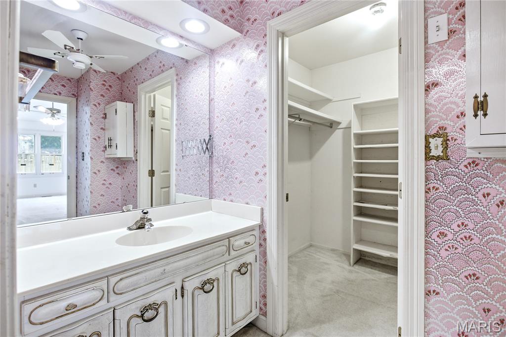 2477 Baxton Way Chesterfield, MO 63017 - Photo 15 of 26
