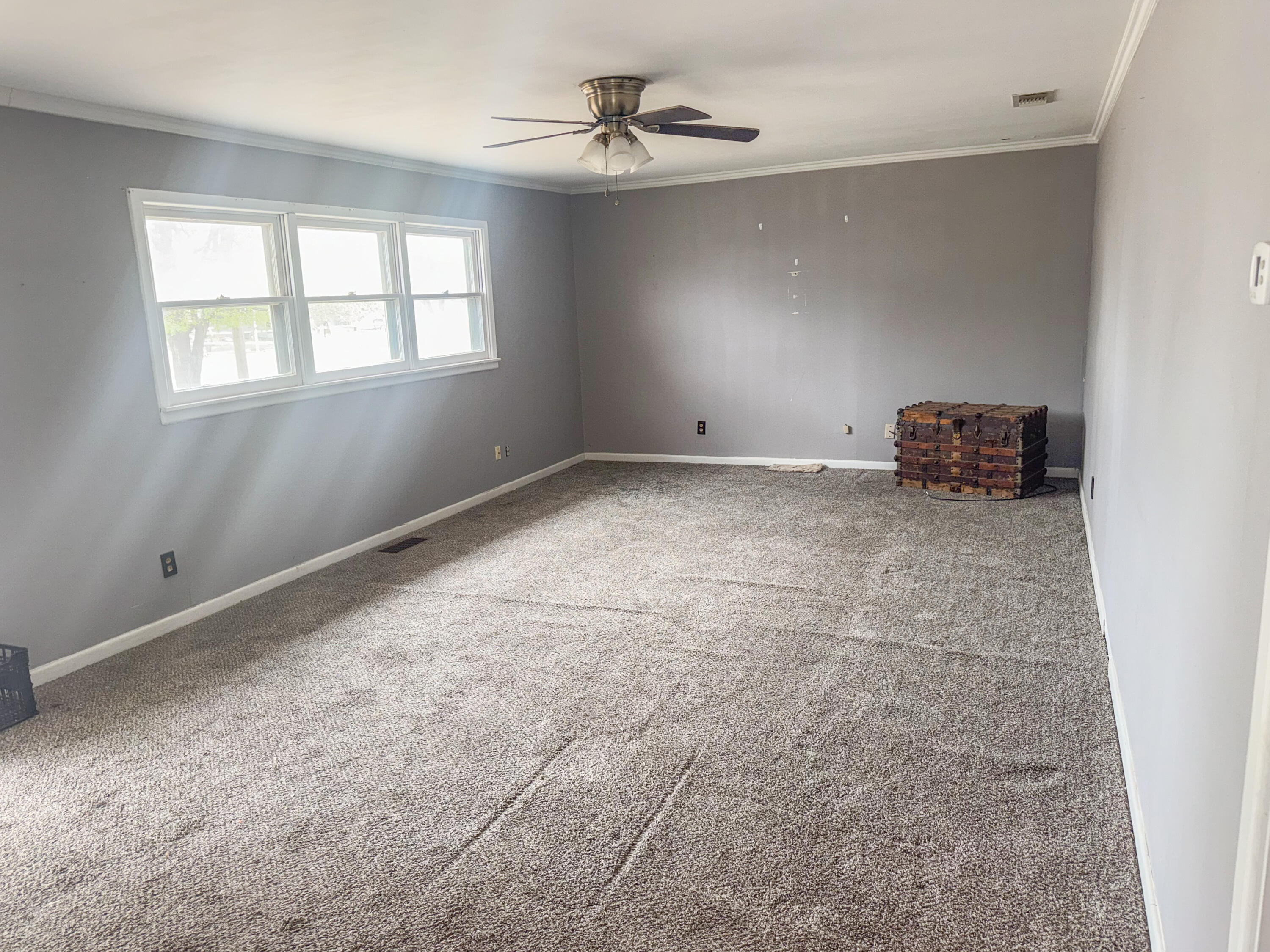 601 Northeast 3rd Street Earth, TX 79031 - Photo 4 of 8