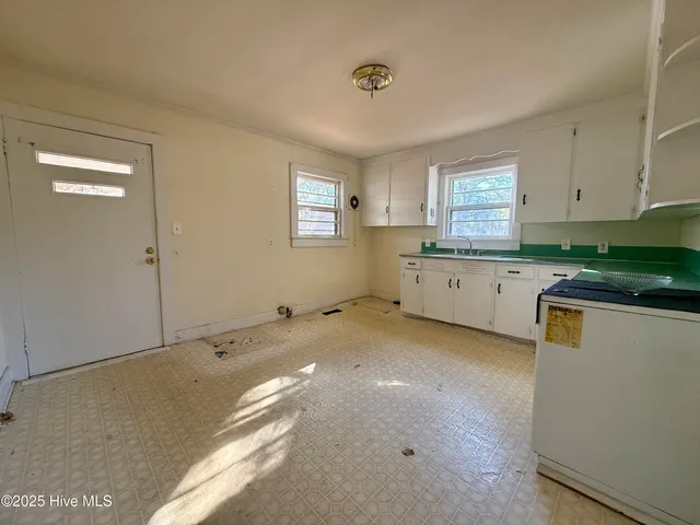 $64,900 | 110 North Martin Luther King Junior Drive, Williamston, NC 27892