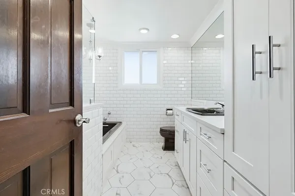 $1,299,000 | 2141 Ronsard Road, Rancho Palos Verdes, CA 90275