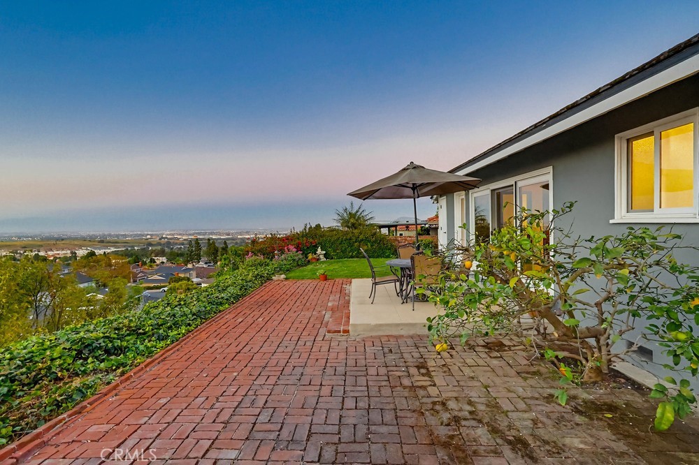 2141 Ronsard Road Rancho Palos Verdes, CA 90275 - Photo 49 of 69 a view of a pathway with a yard