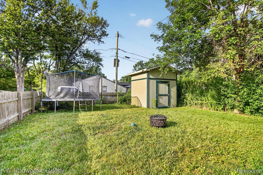 23637 Superior Road Taylor, MI 48180 - Photo 31 of 33