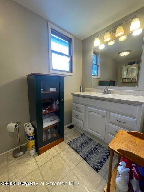 55 State Street Nicholson, PA 18446 - Photo 9 of 17 bath 2 fl