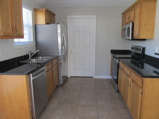 831 Chevreuil Street Mandeville, LA 70448 - Photo 6 of 9