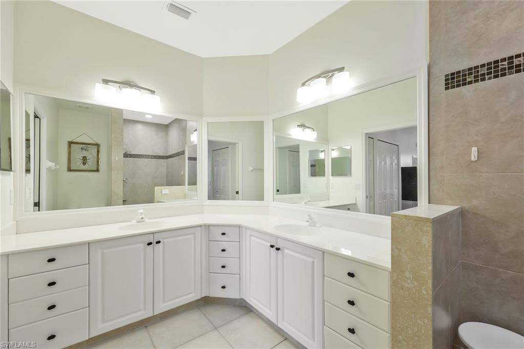 5877 3 Iron Drive, Unit 702 Naples, FL 34110 - Photo 18 of 45