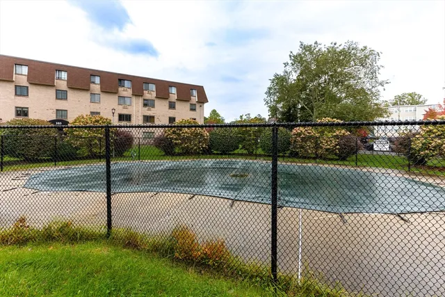 $210,900 | 119 Grove Street, Unit 223, Rockland, MA 02370