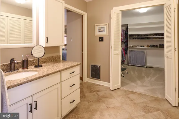 $873,900 | 576 East Shadow Lane, State College, PA 16803