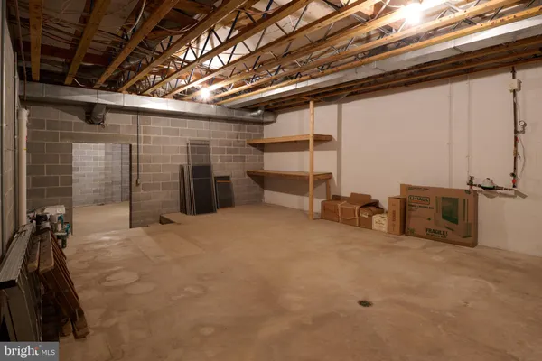 $873,900 | 576 East Shadow Lane, State College, PA 16803