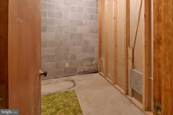 $873,900 | 576 East Shadow Lane, State College, PA 16803