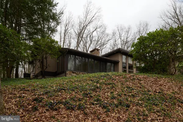 $873,900 | 576 East Shadow Lane, State College, PA 16803