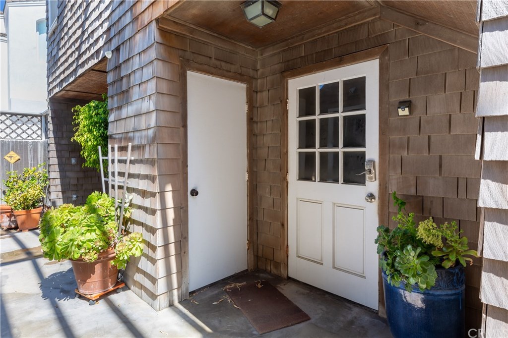 4 64th Place Long Beach, CA 90803 - Photo 34 of 58