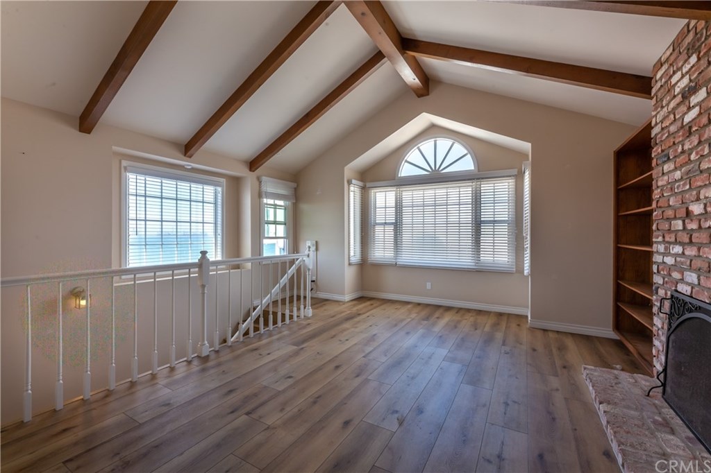 4 64th Place Long Beach, CA 90803 - Photo 48 of 58 Peaceful and flooded with light