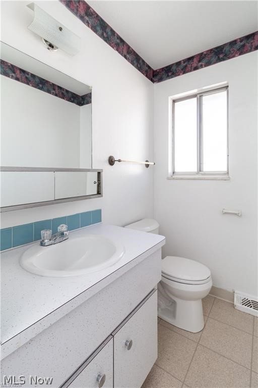 6448 Ridge Road Parma, OH 44129 - Photo 12 of 24 Gallery Image 12