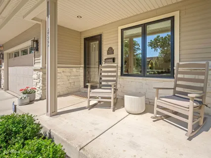 $1,100,000 | 452 South Harvard Avenue, Villa Park, IL 60181