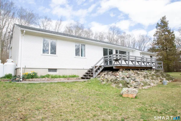 $450,000 | 160 Babcock Road, North Stonington, CT 06359