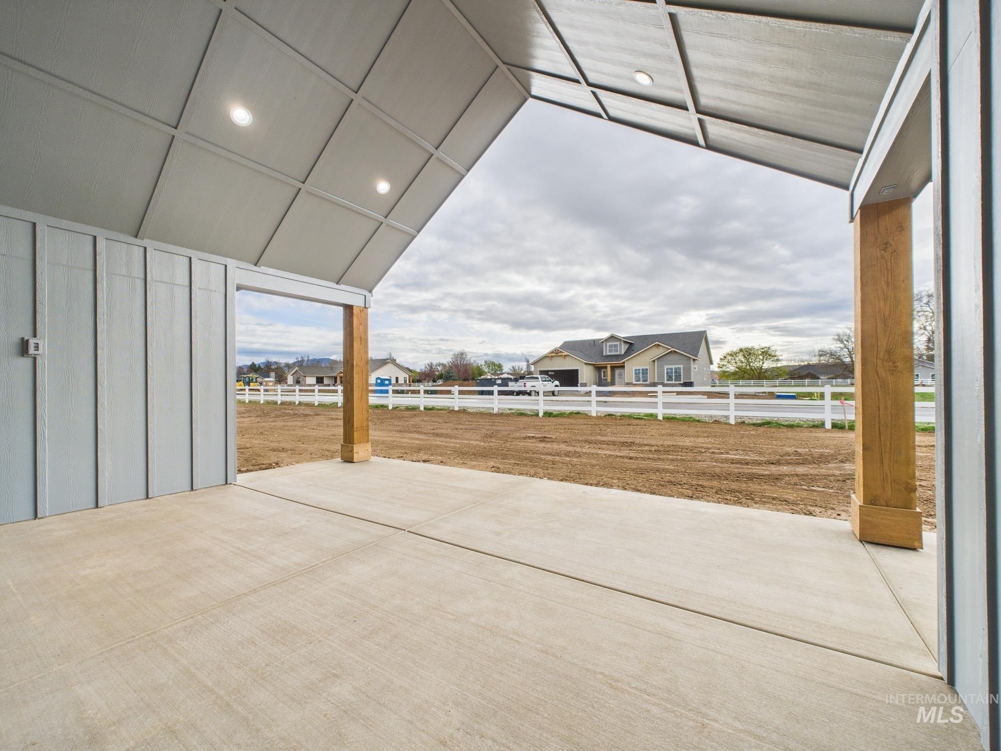 1910 Ruth Lane Emmett, ID 83617 - Photo 34 of 42 View of patio