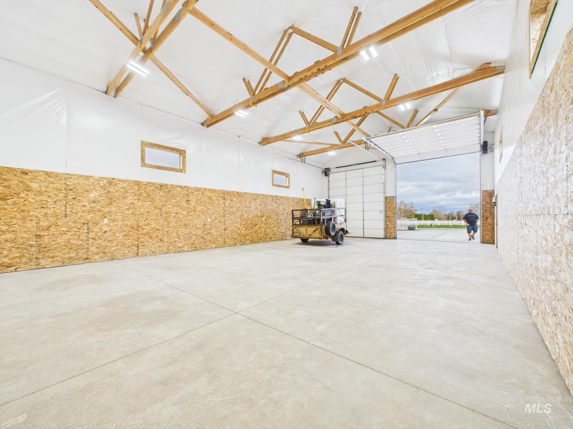 1910 Ruth Lane Emmett, ID 83617 - Photo 39 of 42 View of garage