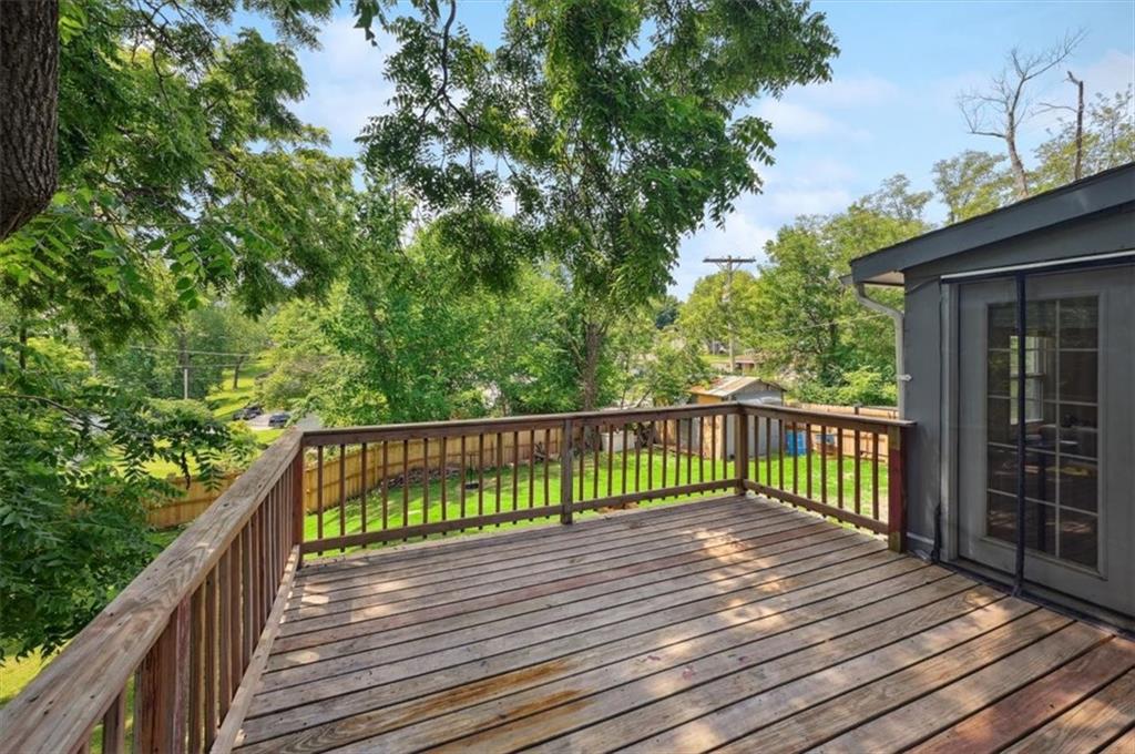 919 Walnut Street Leavenworth, KS 66048 - Photo 23 of 27