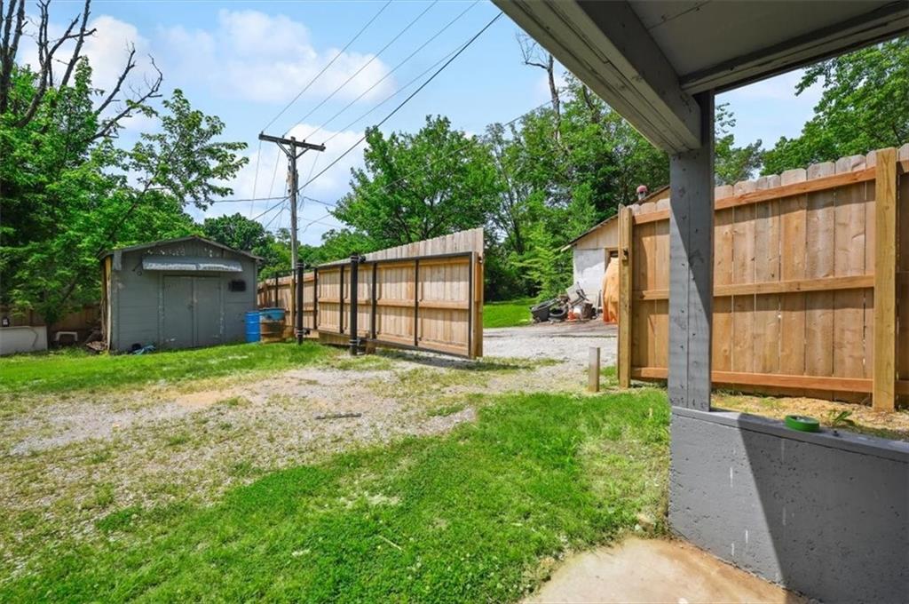 919 Walnut Street Leavenworth, KS 66048 - Photo 24 of 27