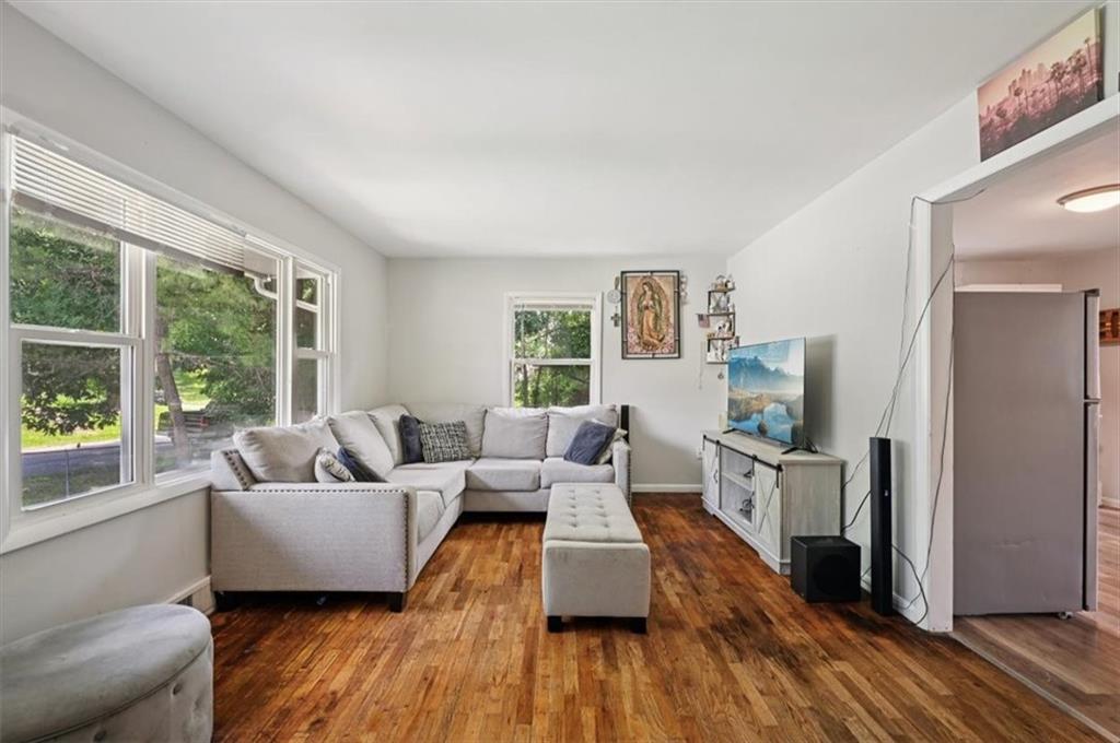 919 Walnut Street Leavenworth, KS 66048 - Photo 4 of 27