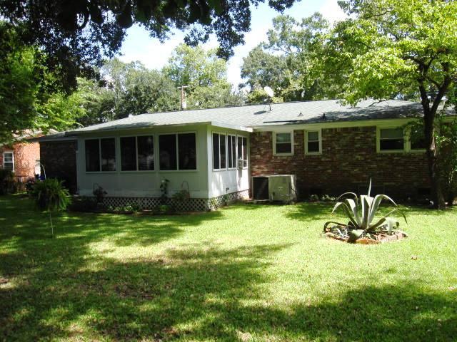 1961 Campion Hall Road Charleston, SC 29407 - Photo 12 of 39 Right Rear