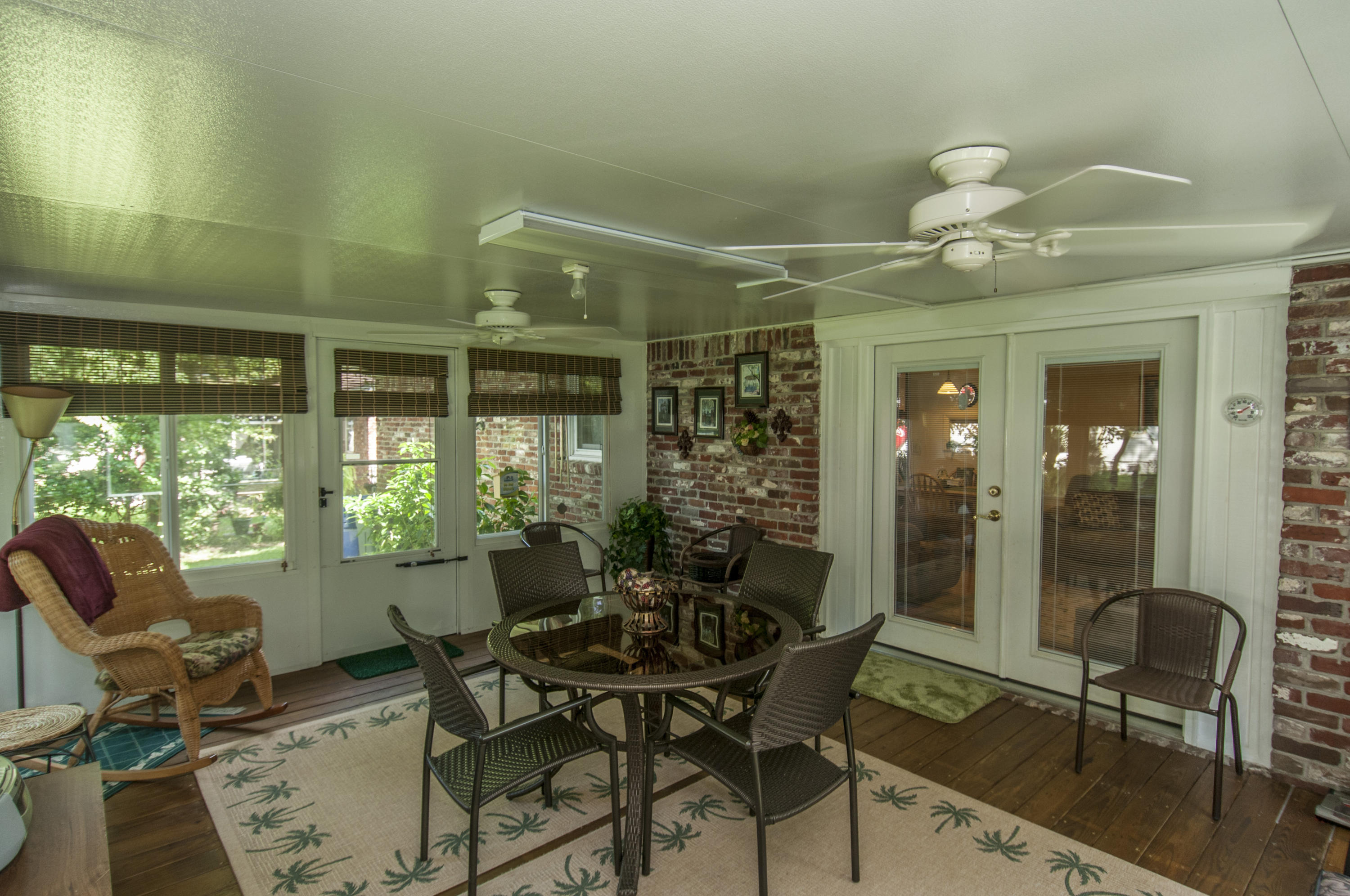 1961 Campion Hall Road Charleston, SC 29407 - Photo 29 of 39 SUNROOM 2