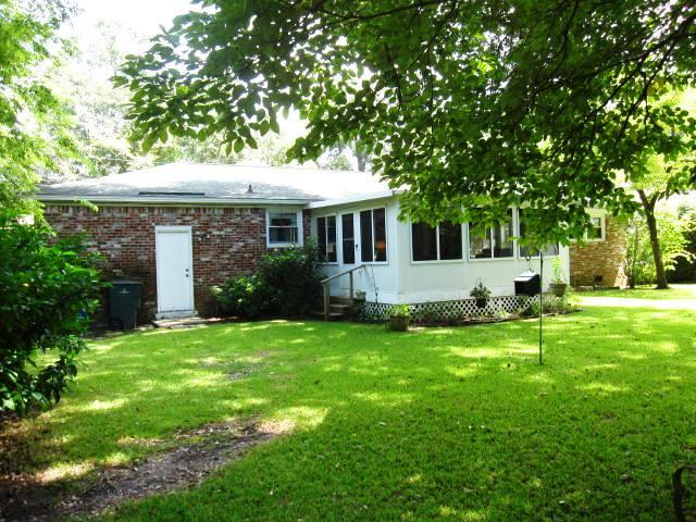 1961 Campion Hall Road Charleston, SC 29407 - Photo 5 of 39 Left Rear