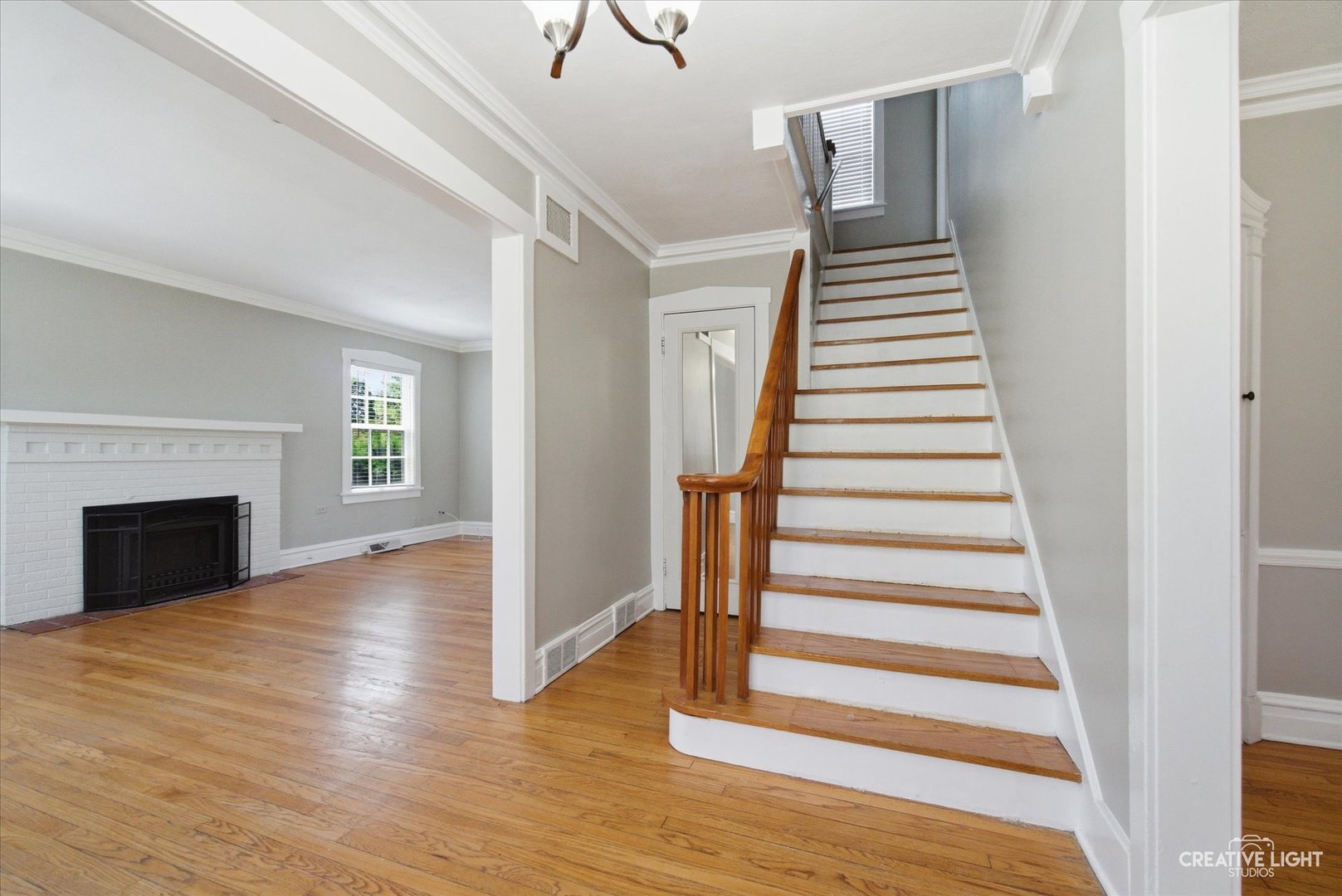 718 South Naperville Road Wheaton, IL 60187 - Photo 3 of 32