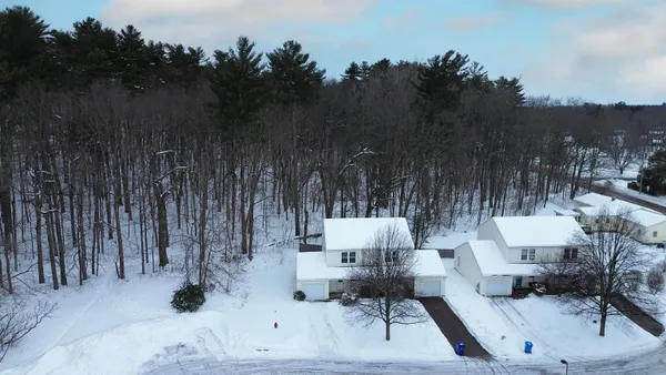 $275,000 | 7 Ira Lane, Burlington, VT 05408