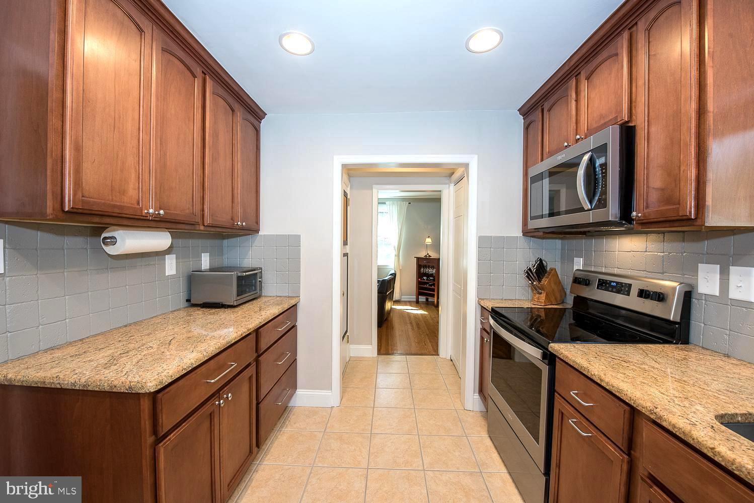 625 Academy Road Swarthmore, PA 19081 - Photo 14 of 34