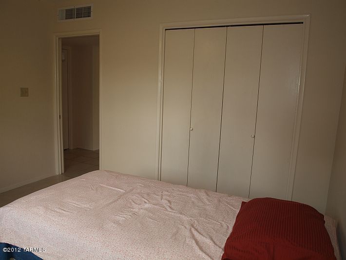 2055 West Rainbow Ridge Road Tucson, AZ 85745 - Photo 10 of 32