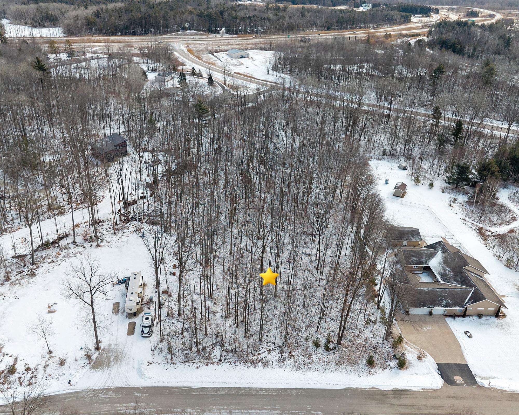 Alpha Lane, Unit 17 Abrams, WI 54101 - Photo 1 of 5