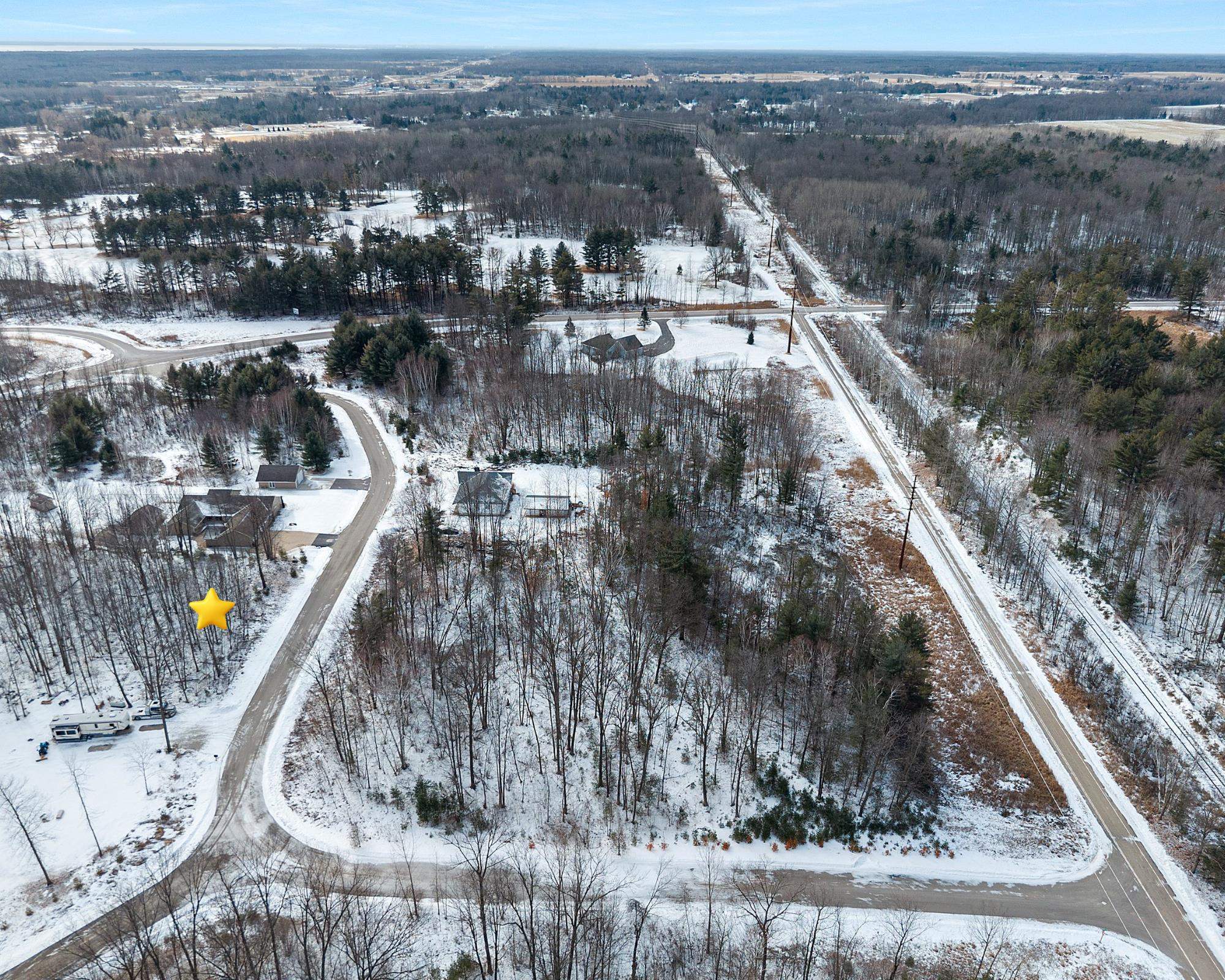 Alpha Lane, Unit 17 Abrams, WI 54101 - Photo 2 of 5
