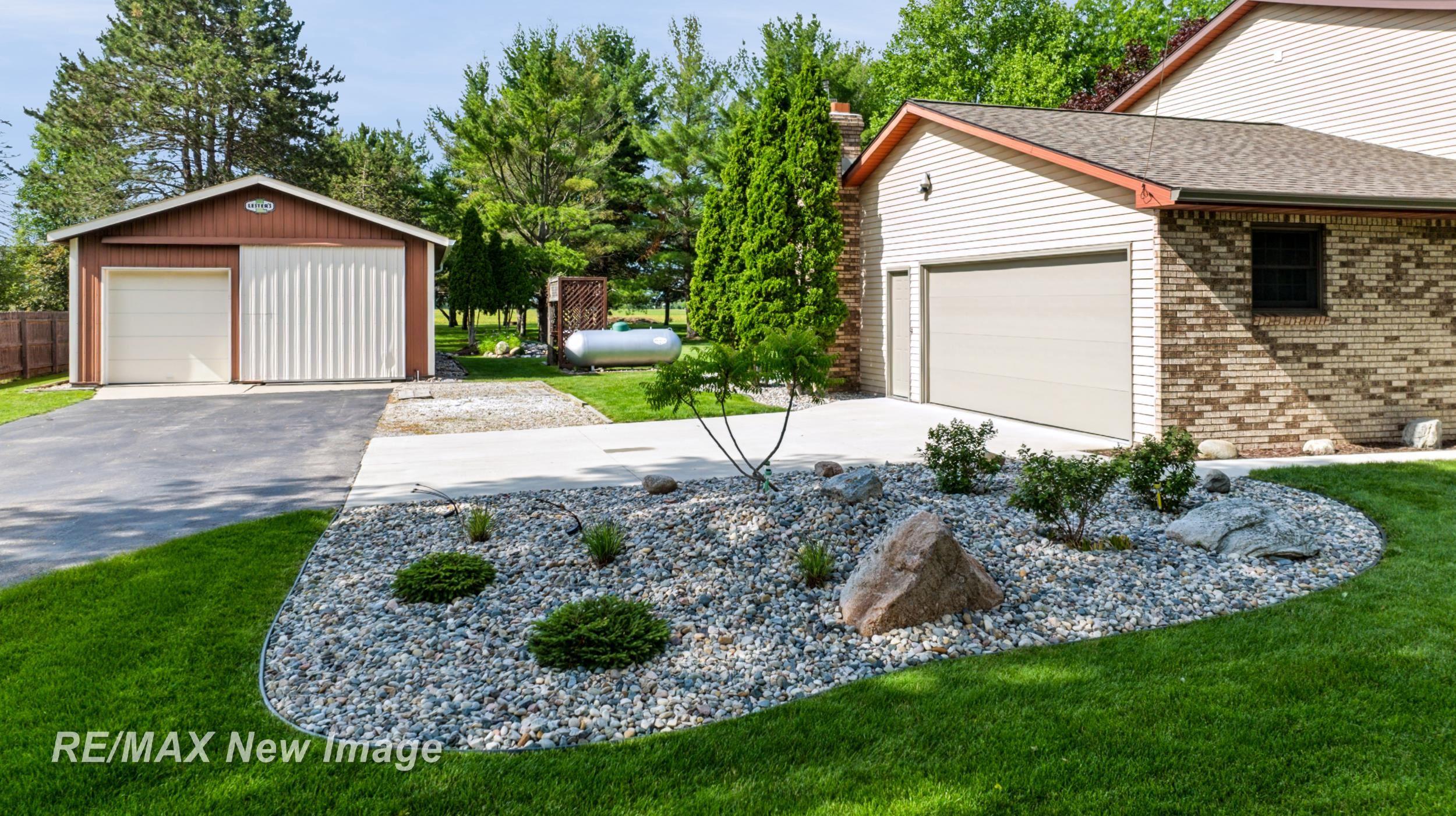 6180 West Freeland Road Freeland, MI 48623 - Photo 7 of 60