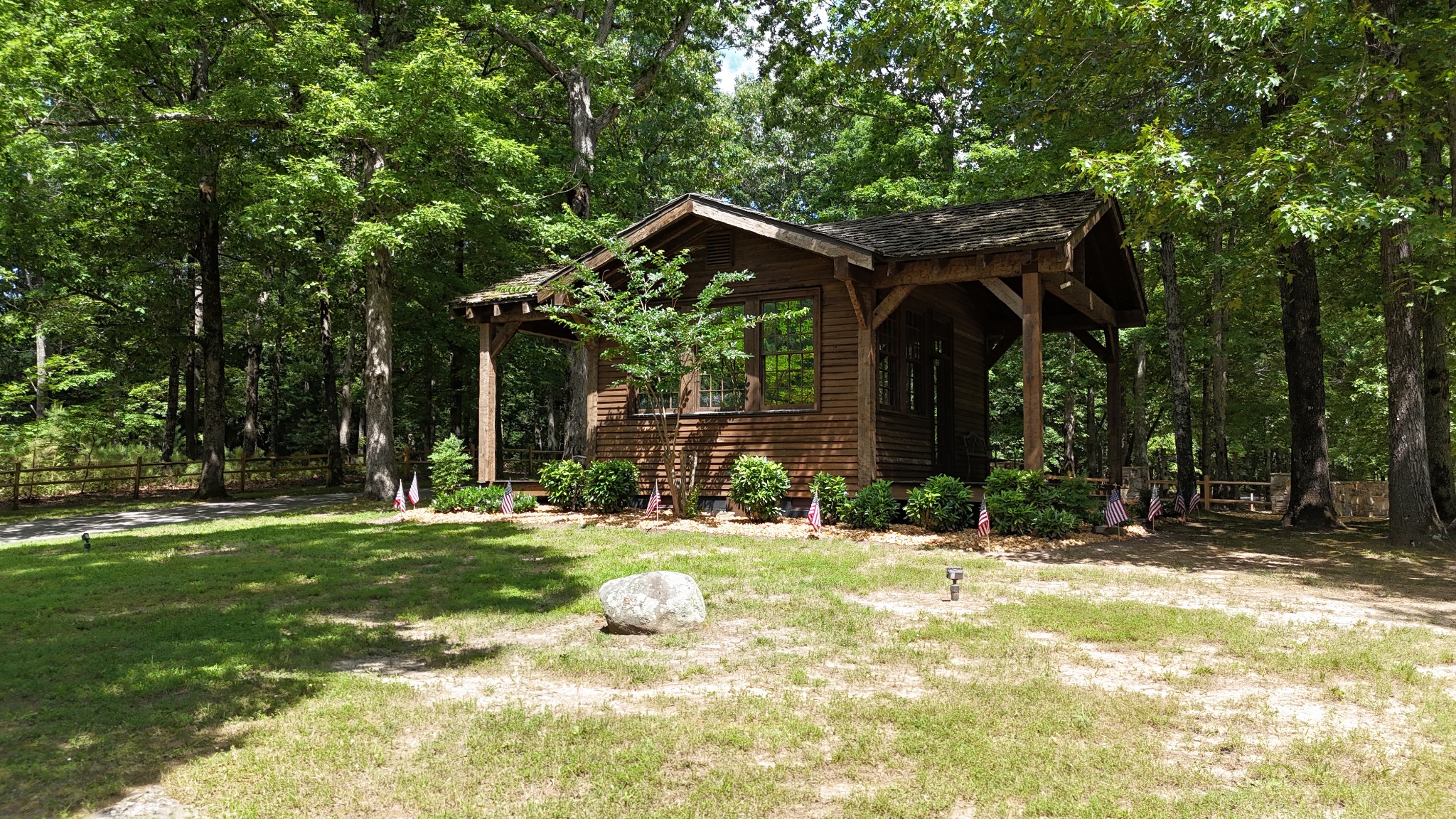 0 Brow Road Pelham, TN 37366 - Photo 3 of 32 a view of a house with a yard