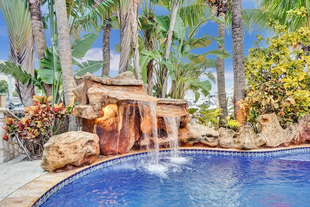 $8,500 | 600 Circle Drive, Pompano Beach, FL 33062