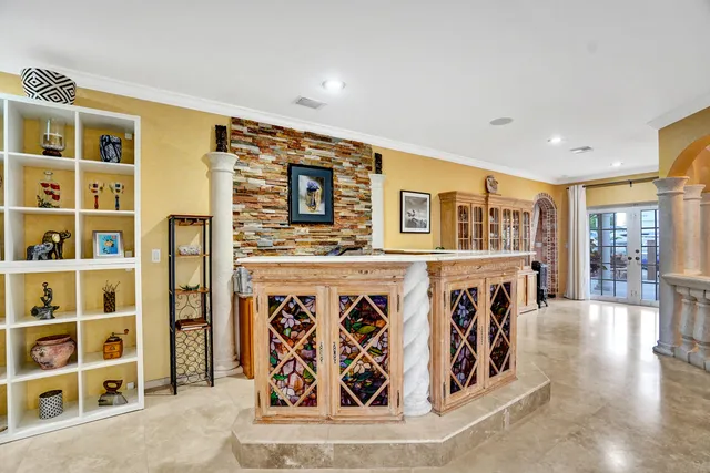 $8,500 | 600 Circle Drive, Pompano Beach, FL 33062