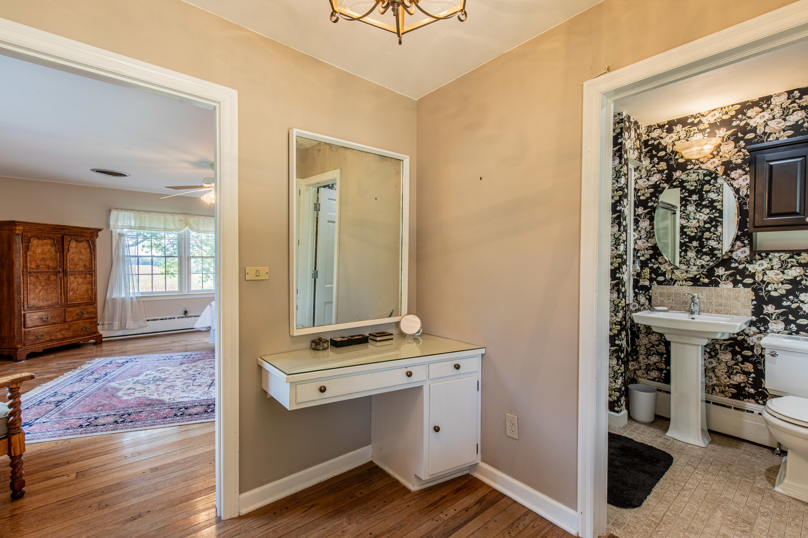 1840 South Main Street Princeton, IL 61356 - Photo 26 of 51 a view of kitchen with cabinets and window