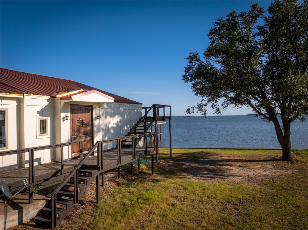 1761 Lcr 822 Groesbeck, TX 76642 - Photo 15 of 93 a view of a house with swimming pool and sitting area