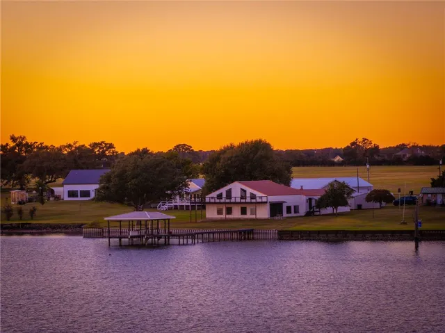 $699,000 | 1761 Lcr 822, Groesbeck, TX 76642