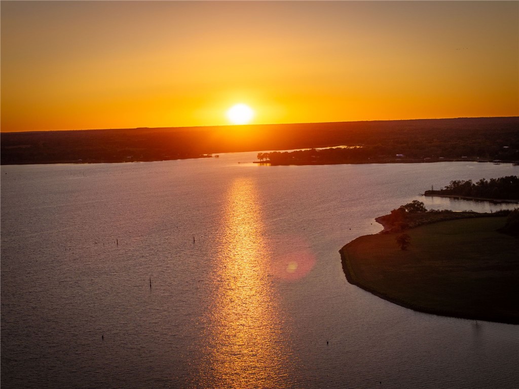 1761 Lcr 822 Groesbeck, TX 76642 - Photo 84 of 93 a view of lake and mountain