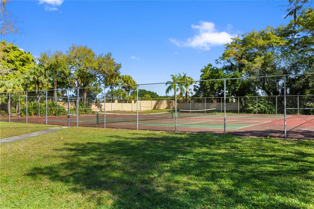 22940 Oxford Place, Unit C Boca Raton, FL 33433 - Photo 48 of 60