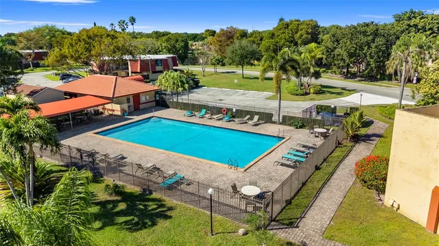 $2,800 | 22940 Oxford Place, Unit C, Boca Raton, FL 33433