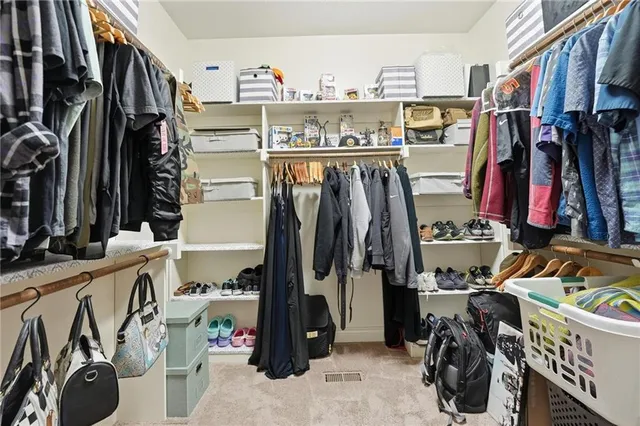 $575,000 | 2204 Northeast 111th Terrace, Kansas City, MO 64155