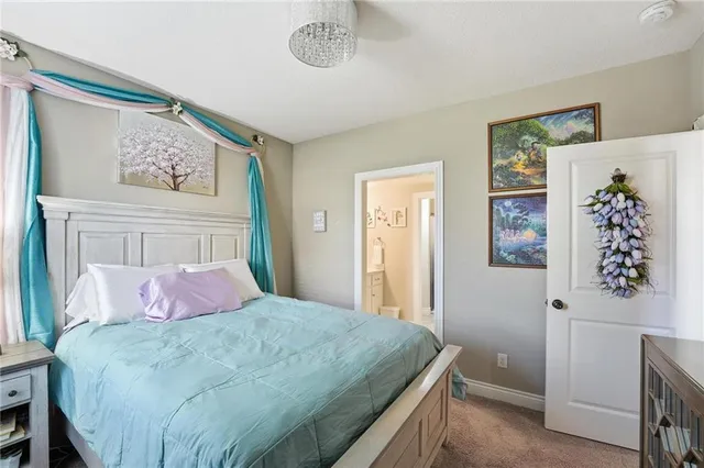 $575,000 | 2204 Northeast 111th Terrace, Kansas City, MO 64155